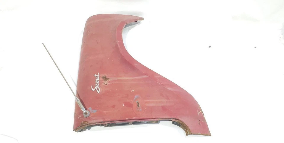 Guardabarros delantero derecho rojo International Scout 800 1961 1969 OEM para reparación Foto 2 de 4