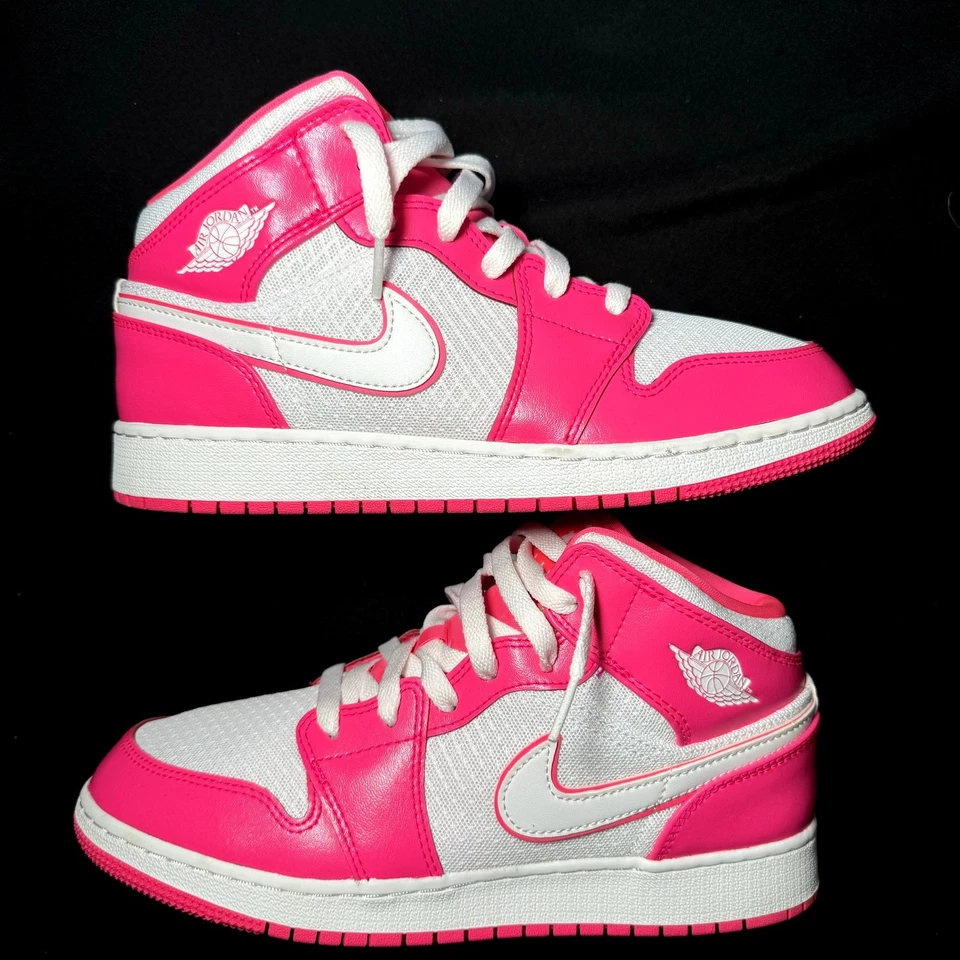 Talla 7 - Zapatos para hombre Nike Air Jordan 1 Mid GS Hyper Pink Foto 3 de 4