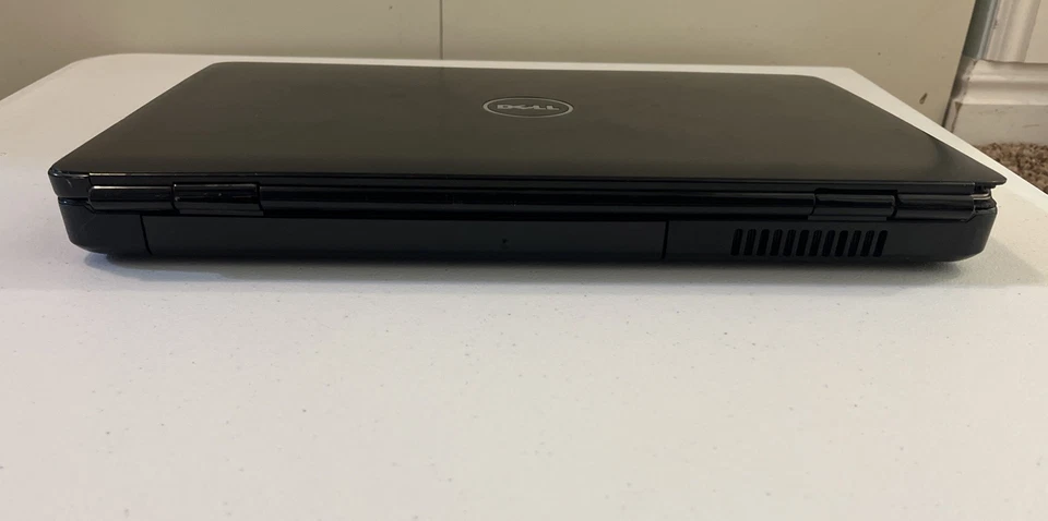 Dell Inspiron 1545 Laptop | Pentium Dual-Core T4300 2.1GHz | 4GB RAM | 640GB HDD - Image 4 of 4