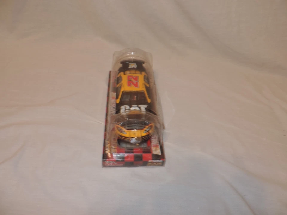 CATO NASCAR RACING CHAMPIONS WARD BURTON #22 CHASE THE RACE ESCALA 1:24 Foto 2 de 4