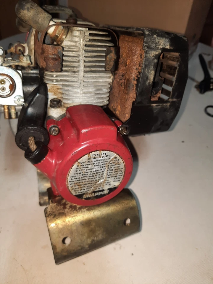 Snapper 213 Cst String Trimmer Parts Powerhead Unit - Image 2 of 4