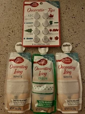 LOT 3 Betty Crocker WHITE/GREEN Decorating Icing + TIPS Cake Desert