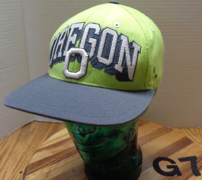 ZEPHYR OREGON DUCKS HAT GREEN/GRAY SNAPBACK ADJUSTABLE VERY GOOD CONDITION G7