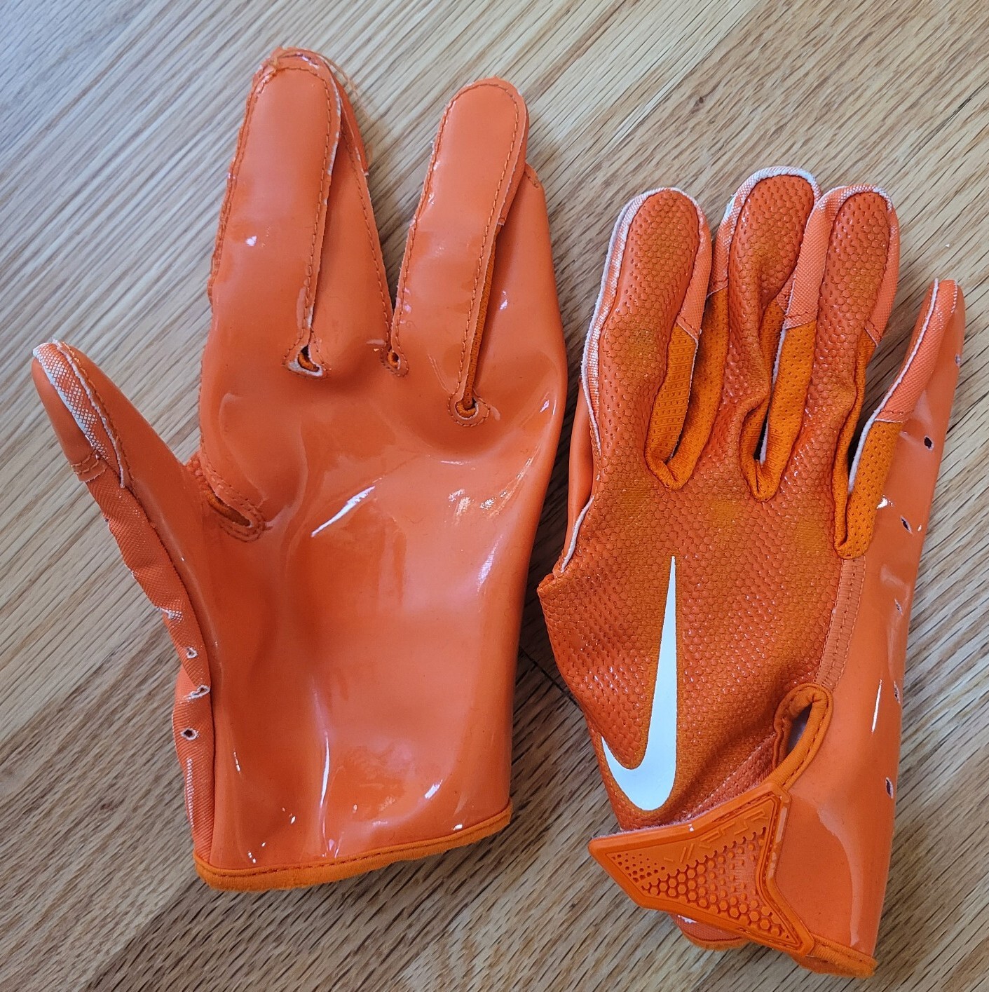 Nike Vapor Jet 7.0 Football Receiver Gloves Orange NFL Size Large (L
