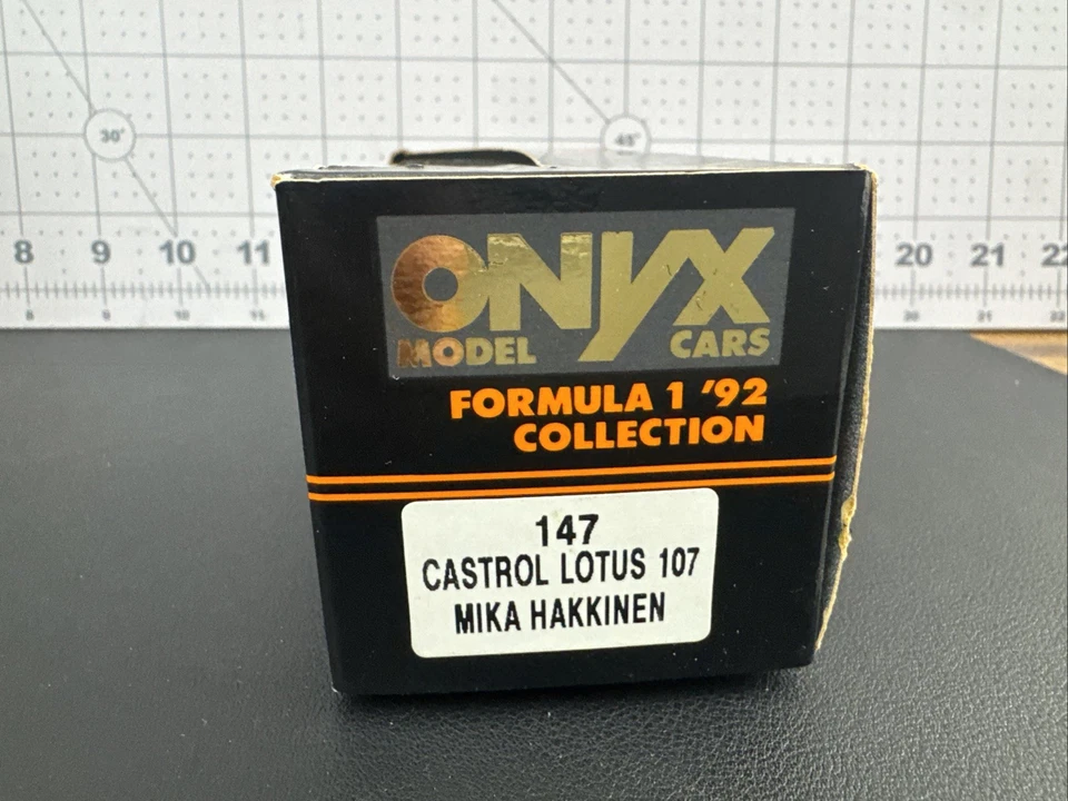 Onyx 1:43 Castrol Lotus 107 Mika Hakkinen Ref 147 Formula 1 Model Race Car #11 - Image 3 of 4