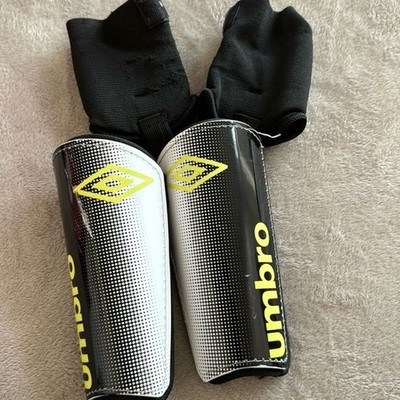 UMBRO Kids Soccer shin guards - youth WP-UW013-AW18