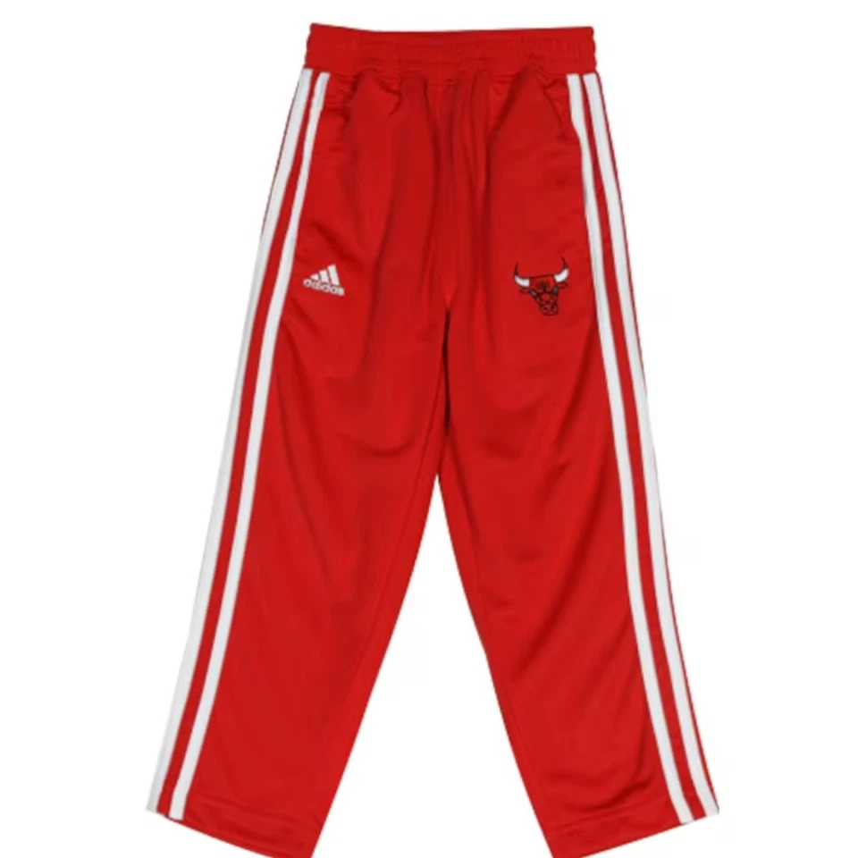 Adidas Chicago Bulls Niño Pequeño Cremallera Completa Rojo Conjunto de Pista Talla 4T Foto 3 de 4