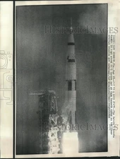 1969 Press Photo Saturn 5 Rocket Launching Apollo 10 at Cape Kennedy, Florida