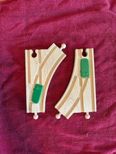 BRIO Wood Two Curved Switch Point Train Tracks Green Levers