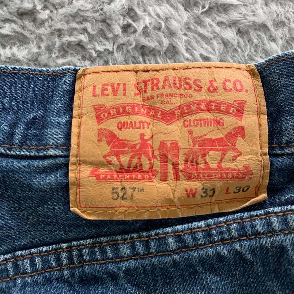 LEVIS Jeans Mens 31x29 Measured Size Blue Tag Size: 31x30 527 - Image 4 of 4