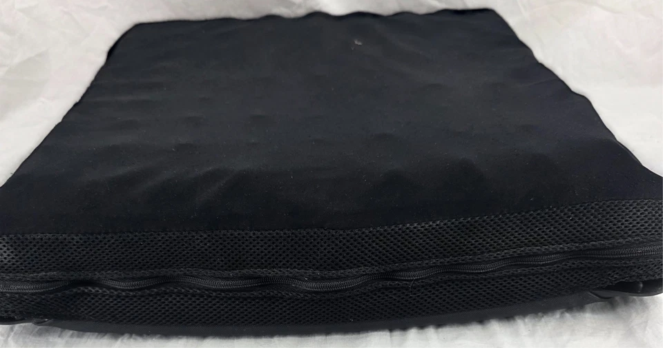 Numotion Roho 黑色轮椅填充舒适座椅靠垫 — 第 3/4 张图片
