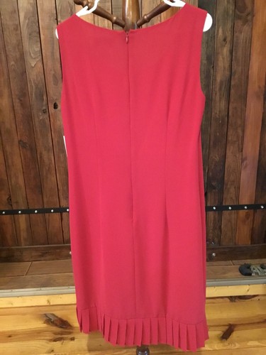 Danny & Nicole Red Pleated Hemline Career Dress Size 12 NWT Only One Piece - Picture 7 of 12