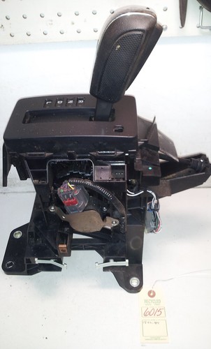 2008 Ford Escape Automatic Floor Shifter OEM #6015 - Picture 2 of 4