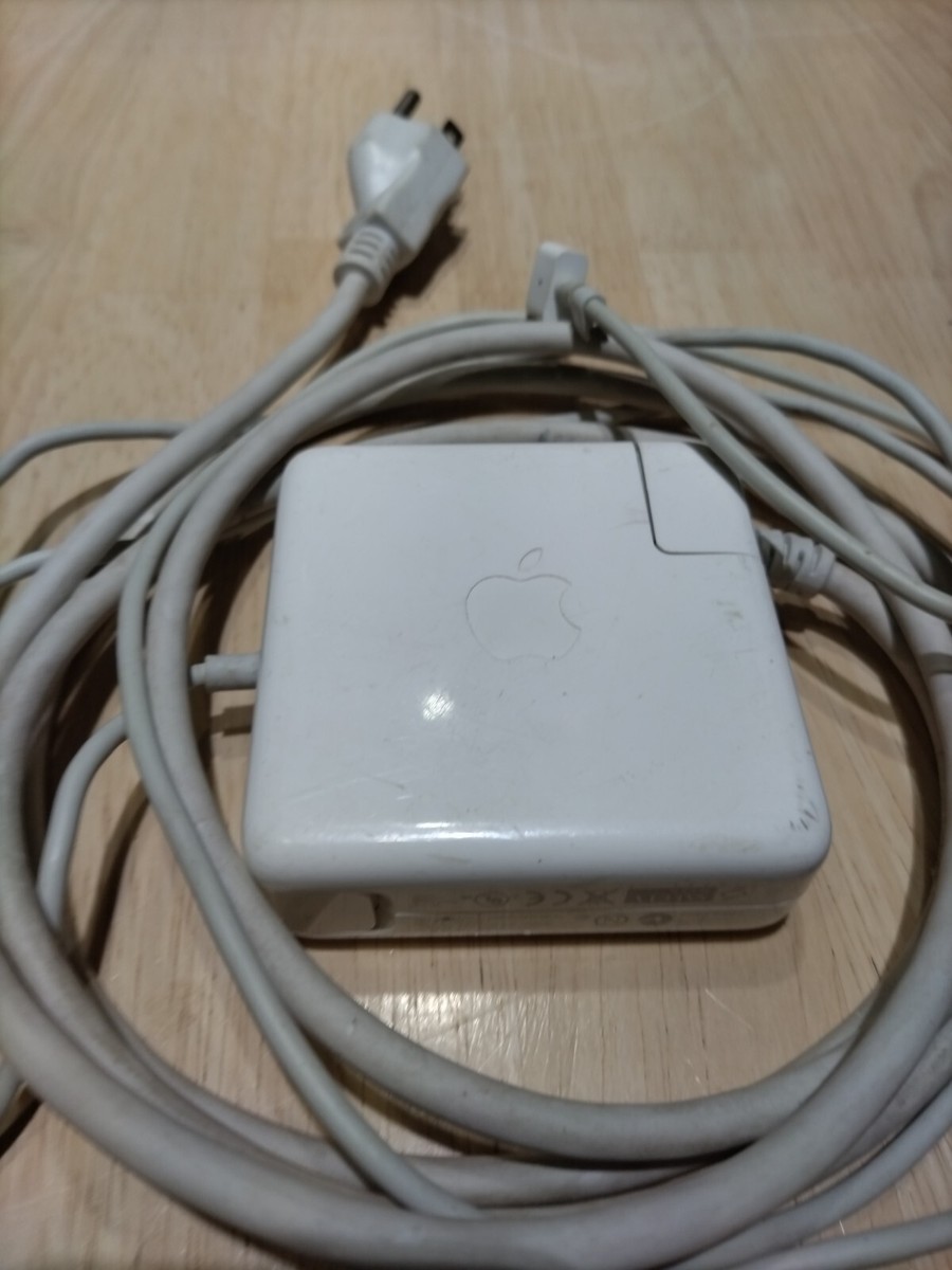 Apple MagSafe 85W Power Adapter for MacBook E131881 | eBay