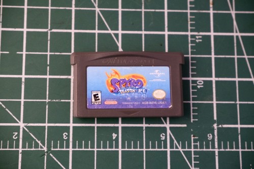 Spyro: Season of Ice (Nintendo Game Boy Advance, 2001) GBA - Picture 4 of 4