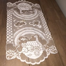 Heritage Lace Noahs Ark Table Runner 29"x15" White Lace Baby Nursery Sweet EUC
