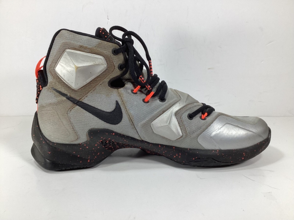 Nike LeBron 13 XIII Rubber City Mens Size 10.5 Basketball Sneakers