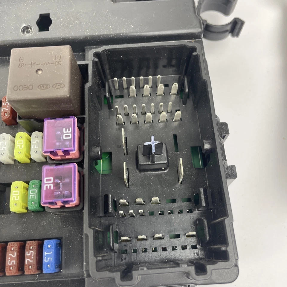 2007 08 Kia Motors Sedona Entourage caixa de fusíveis painel bloco módulo 91954 4D100 OH - Imagem 4 de 4