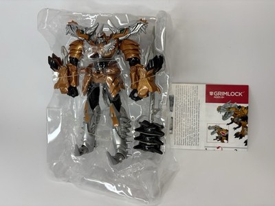 Hasbro Transformers 4 Age of Extinction Voyager Class Dinobot Grimlock