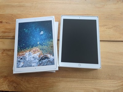 Apple iPad Pro 12.9-inch (2nd generation) A1821 256 GB, Wi-Fi + 4G, 12.9 in -...