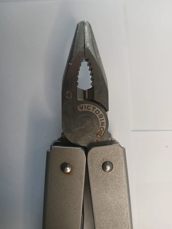 Herramienta automática Swiss Army Victorinox Foto 2 de 4