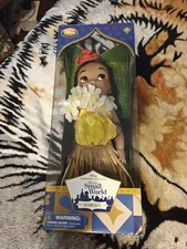 Disney Animator's Collection HAWAII  IT'S A SMALL WORLD Doll RETIRED New Read