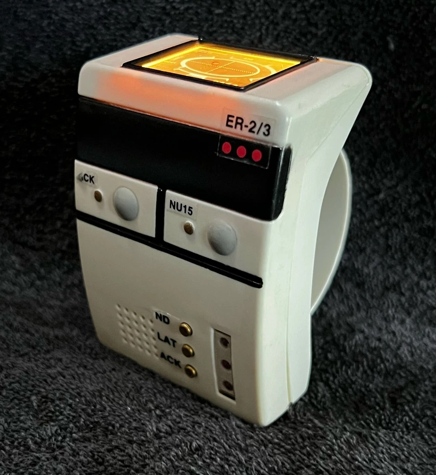 COMMUNICATOR • STAR TREK THE MOTION PICTURE SERIES • WORKING • PLAYMATES - Image 2 of 4