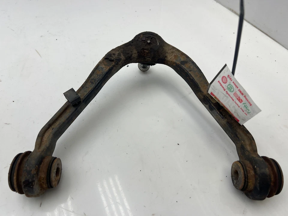 99-06 Silverado Sierra 1500 brazo de control superior delantero lado del conductor izquierdo 15864153 Foto 3 de 3