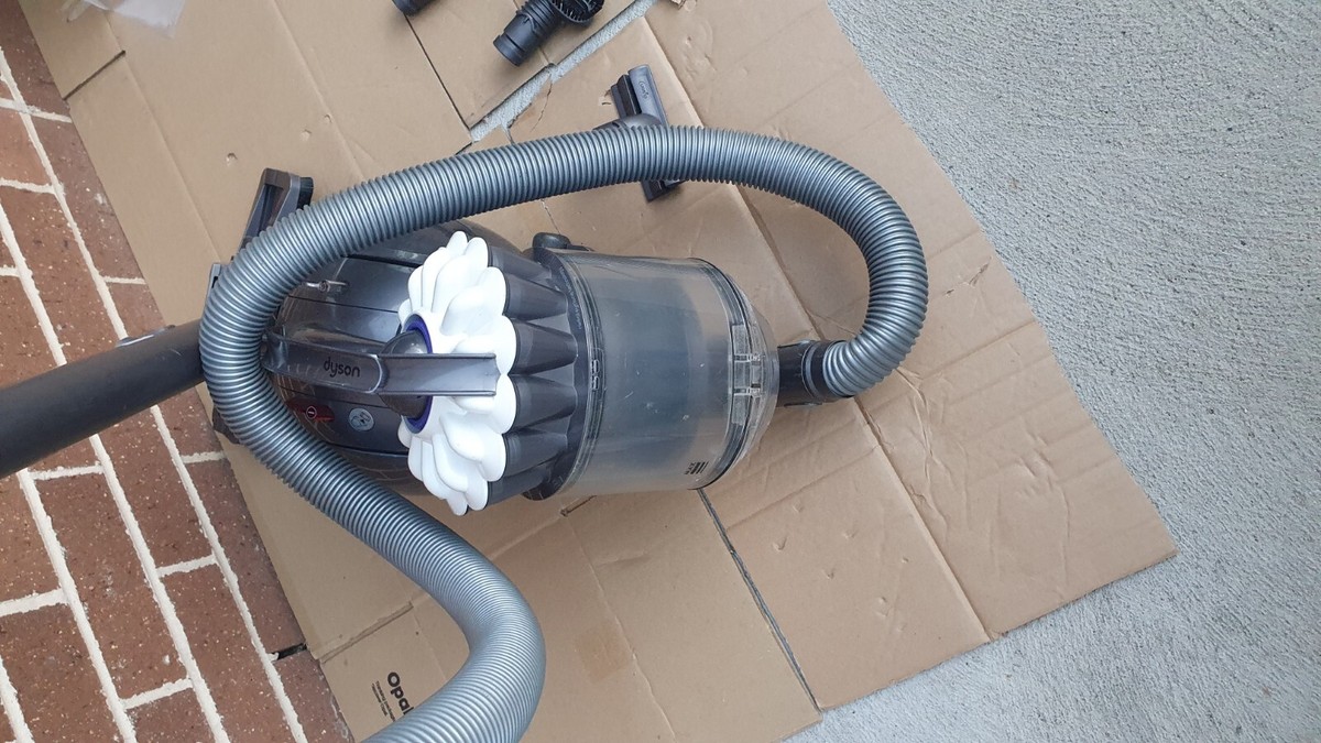 Dyson - ダイソン DC37 Dyson DC37 キャニスター掃除機 紫 Dyson DC37 分解清掃