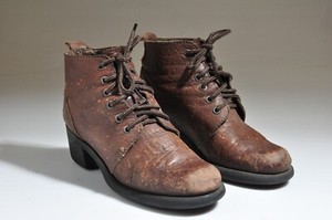 nine west cloud 9 boots