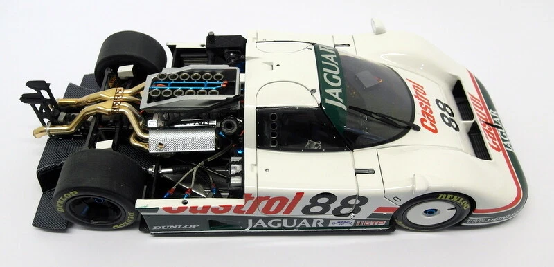 Coche de presentación Castrol Exoto escala 1/18 MTB00105 Jaguar XJR-9 IMSA #88 Foto 3 de 4