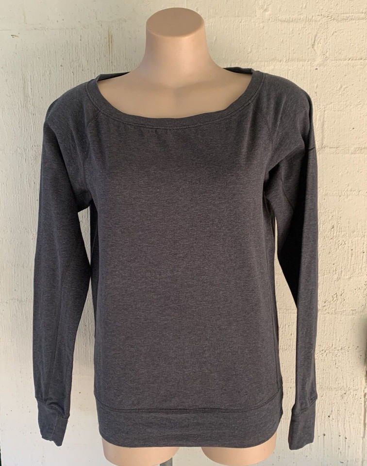 NIKE DRI-FIT Women’s Long Sleeve Workout Top Gym Pilates Yoga Activewear Size S