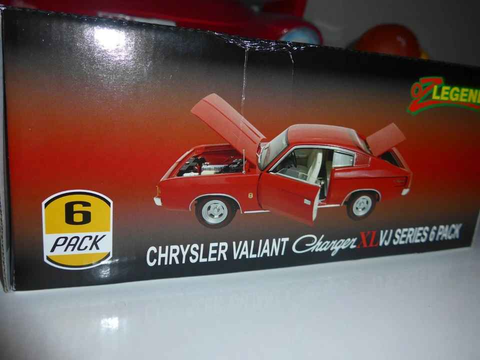 1:24 Valiant Charger VJ XL series 6 pack COA # 1506+1:24 display case RRP $45.00 - Image 3 of 4