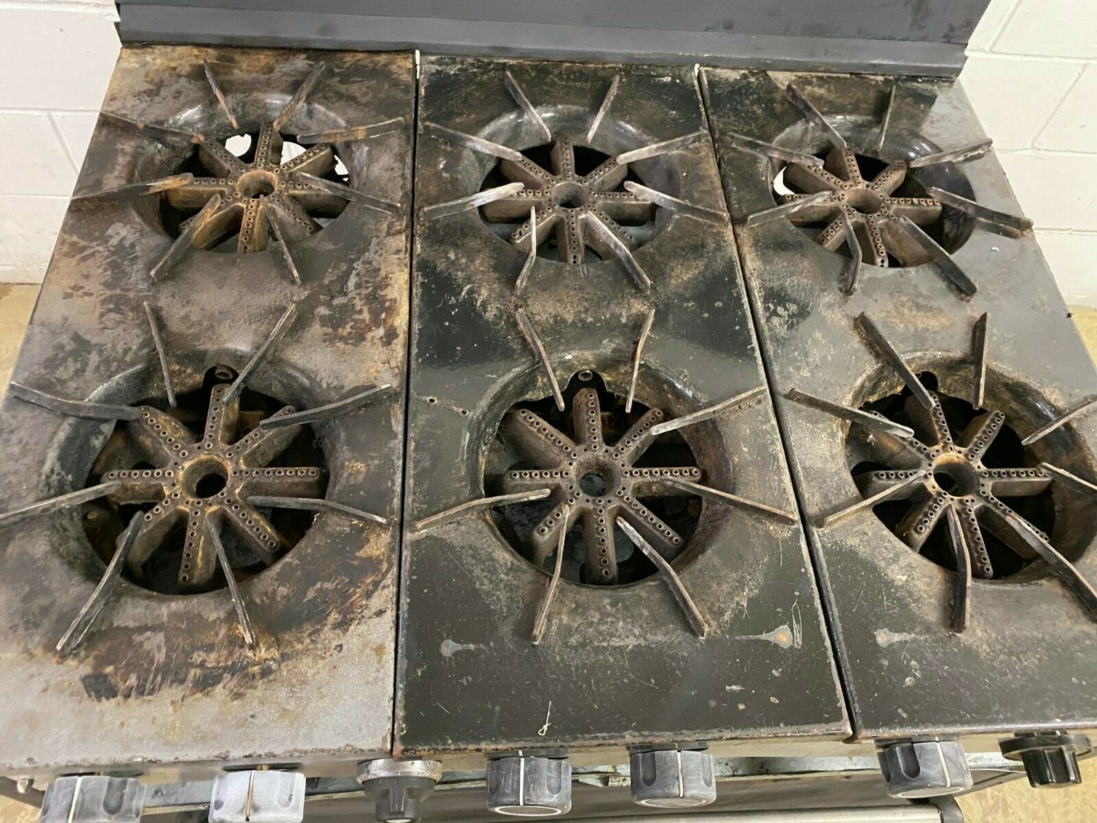 Castle 6 Burner Stove With Oven On Legs Natural Gas Tested eBay