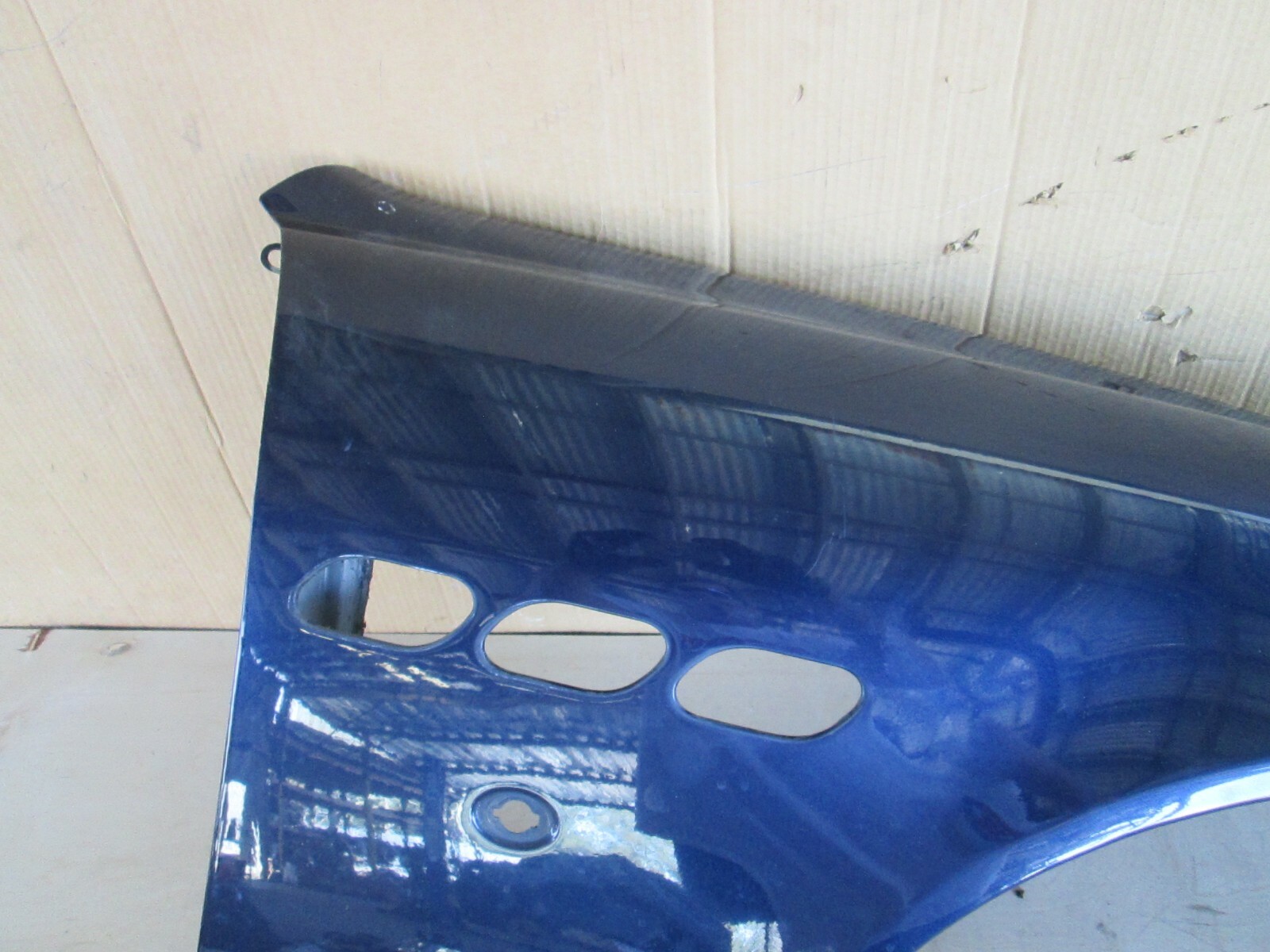 Maserati Quattroporte 07 Front RH Fender - 