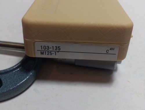 MITUTOYO 0-1 Inch MICROMETER NO 103-135 w/ CASE - .0001 Inch GRADUATIONS - Picture 5 of 5
