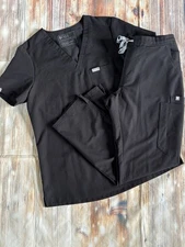 Figs Scrubs Black Catarina Top Yolo Bottoms Size Small Petite