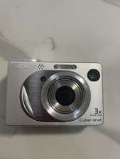 Sony Cyber-shot Digital Camera DSC-W1, 5.1 mp, Carl Zeiss 3x Zoom Lens,For Parts