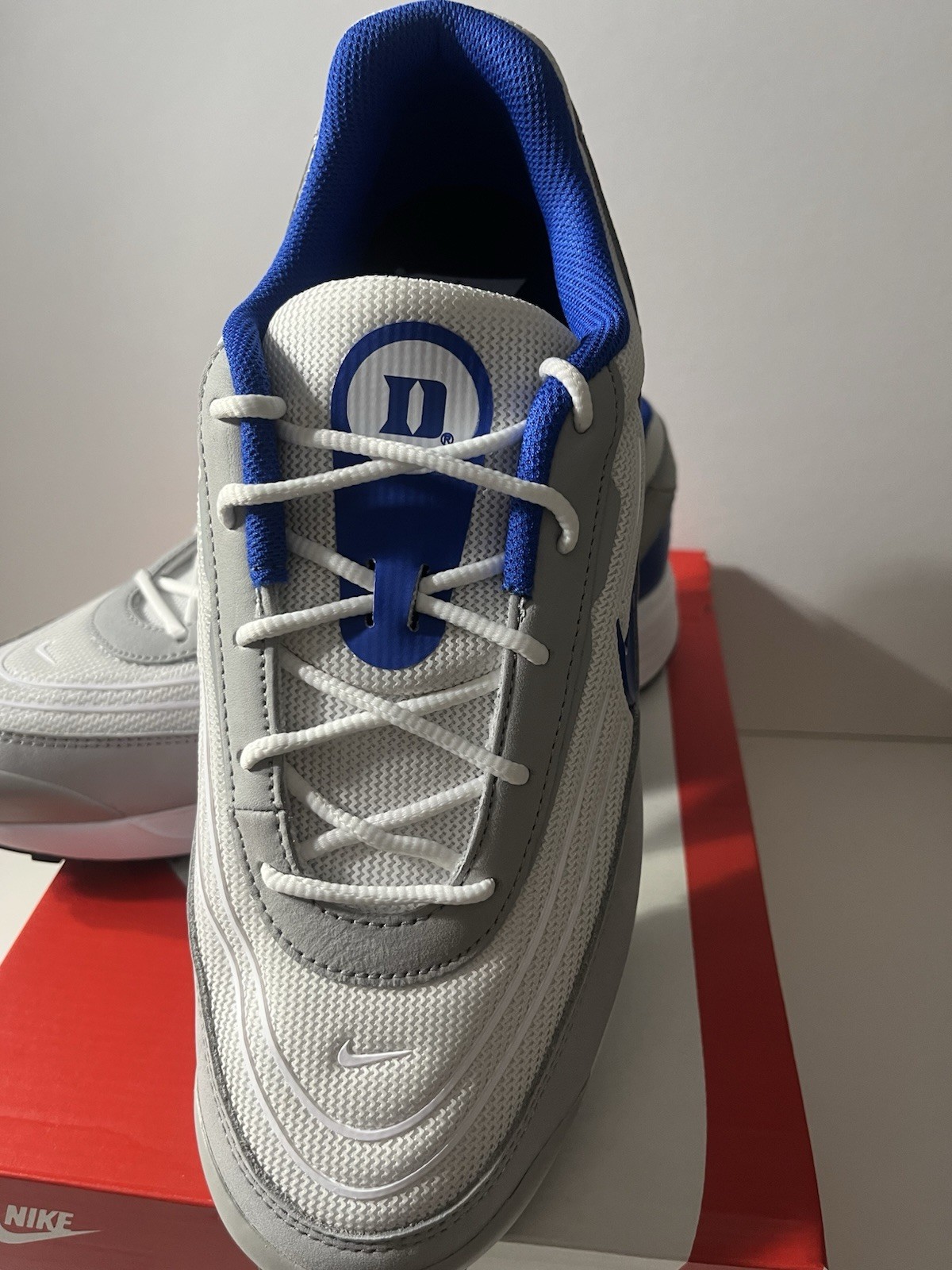 Nike College Air Max Verse x Duke Shoes IB3238-100 Size 10.5 US thumbnail 3