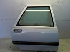 Porte arrière et accessoires Renault R21
