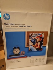 HP Everyday Photo Paper Glossy 8-1/2”x 11” (25) Sheets/Pack) Q5498A 53lb - NEW