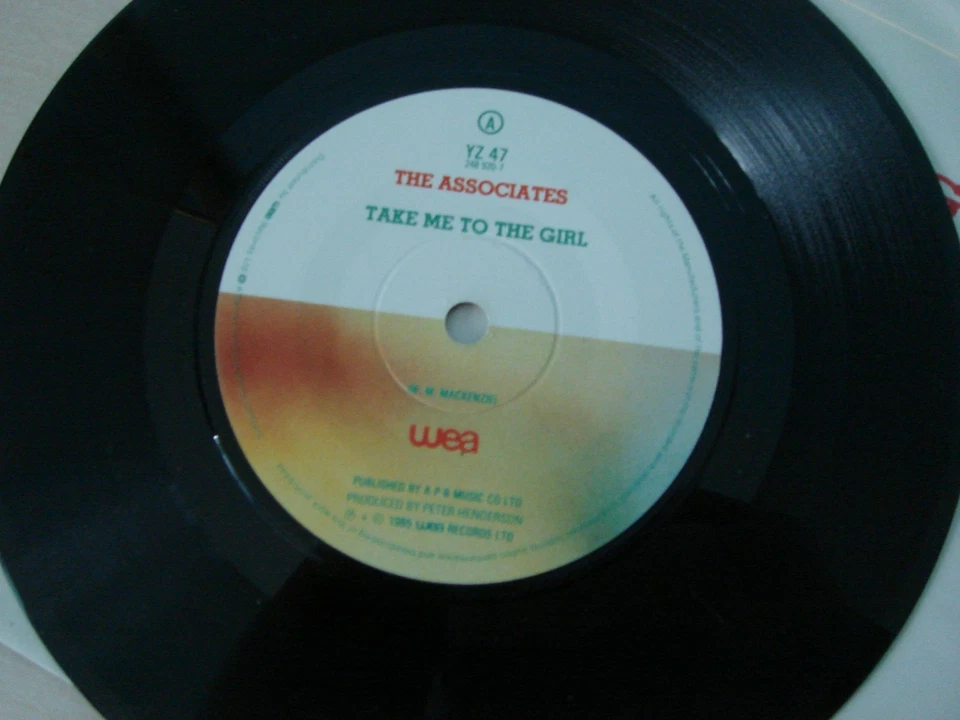 a5-THE ASSOCIATES-TAKE ME TO THE GIRL-UK 7" SINGLE-1982-NM-Electronic Synth-pop - Image 3 of 4