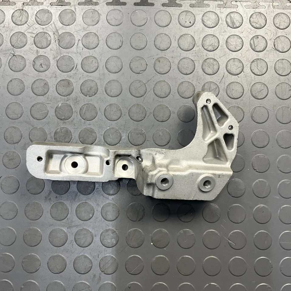 Ford Fusion 2014-2019 2,0 L bomba de refrigeración soporte OEM Foto 4 de 4