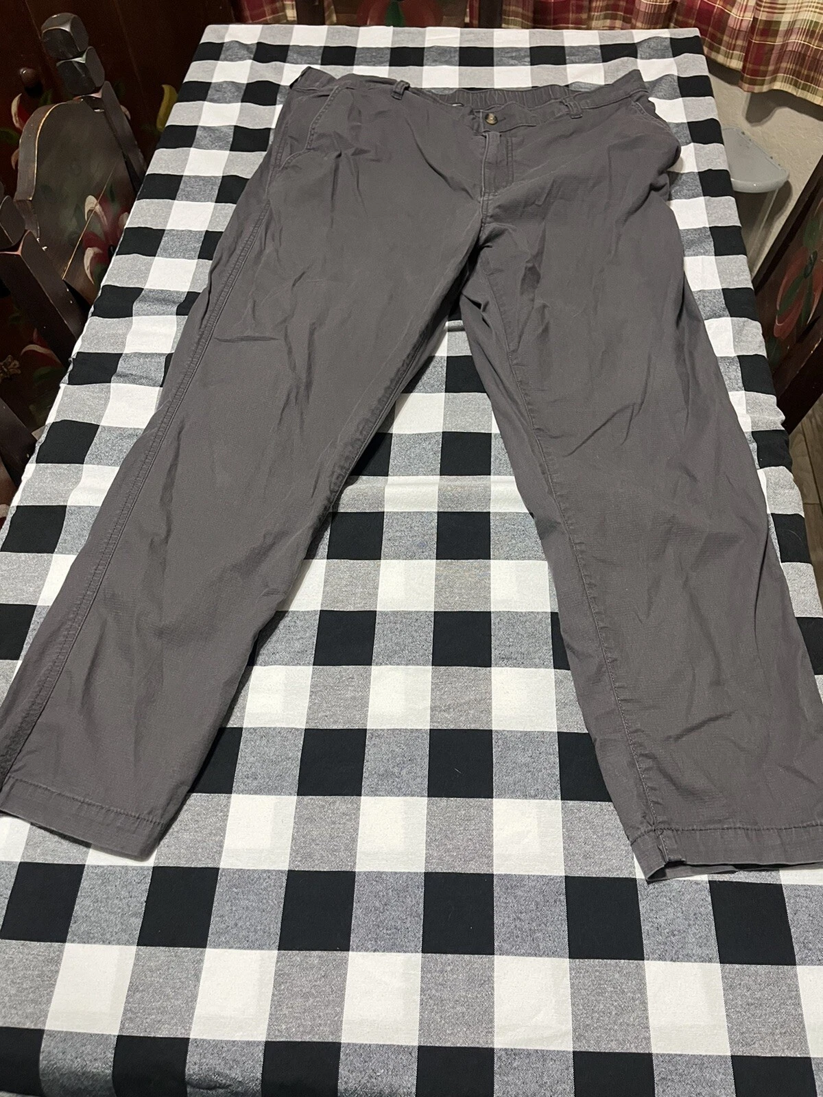 Mens Eddie Bauer Hiking Pants Size 40x30 Hiking Fishing Casual Nice Mens