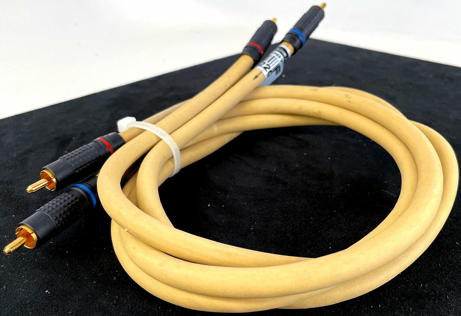 MIT (Music Interface Technologies) MI-330 RCA Cable - 1M | eBay