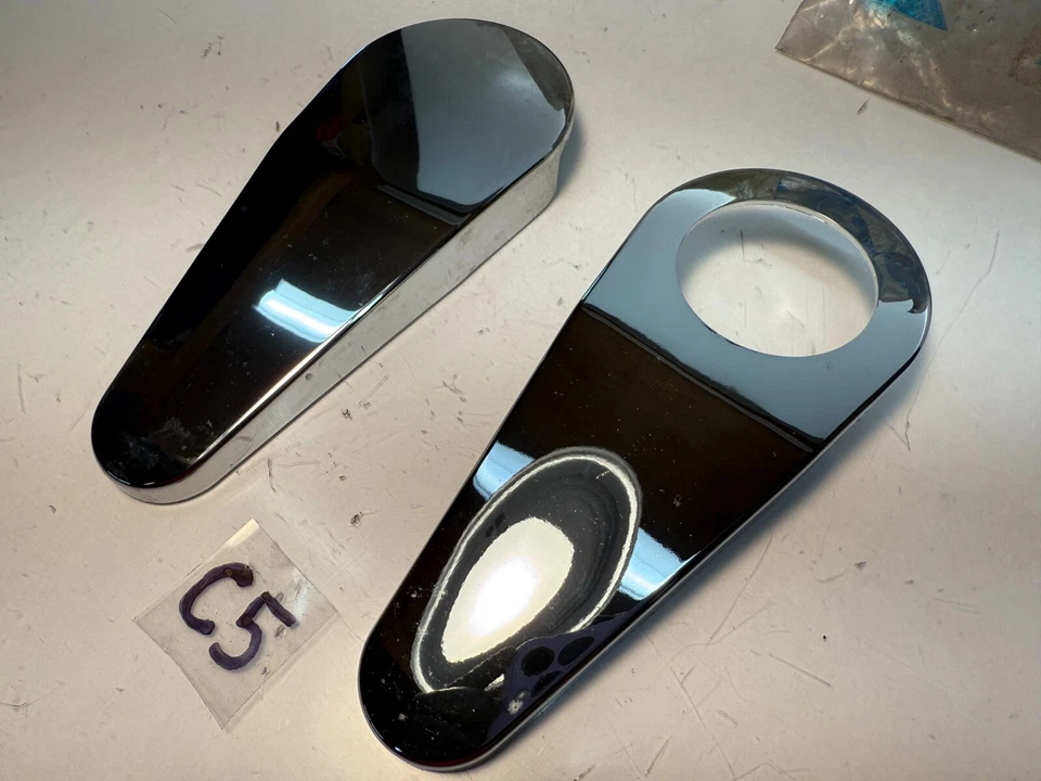 NOS Mercedes Benz R107 SL 280SL 350SL 450SL 350 450 Seat Hinge Cover SET C5-8 - Image 2 of 4