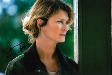 Lena Endre Autogramm signed 20x30 cm Bild
