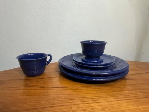 1930s (6) RED WING GYPSY TRAIL REED PATTERN Cobalt Blue Plate Saucer Tea Cups
