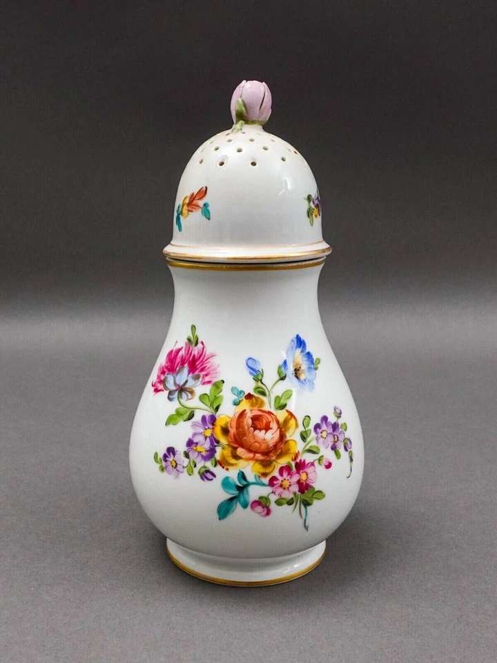 Antiguo echador de azúcar muffineer de porcelana floral pintado a mano (leer) Foto 3 de 4