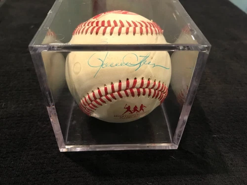 1993 Nabisco All Star Autographs Rollie Fingers HOF 92 Signed Baseball with Case